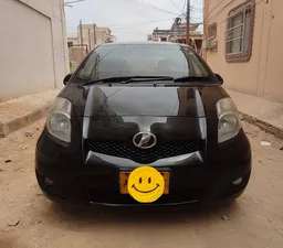 Toyota Vitz F 1.0 2010 for Sale