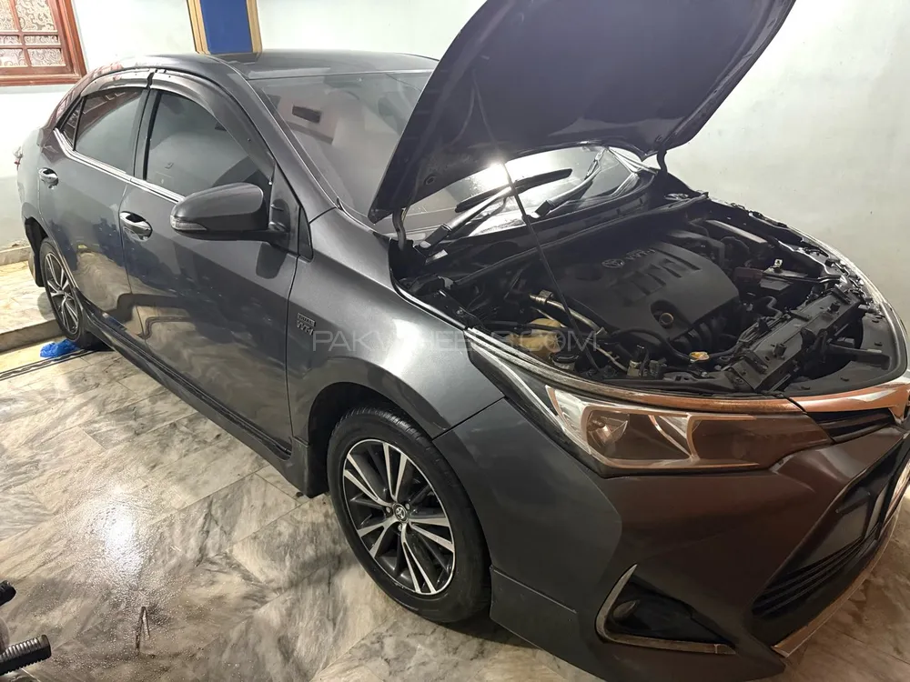 Toyota Corolla 2017 for Sale in Karachi Image-1