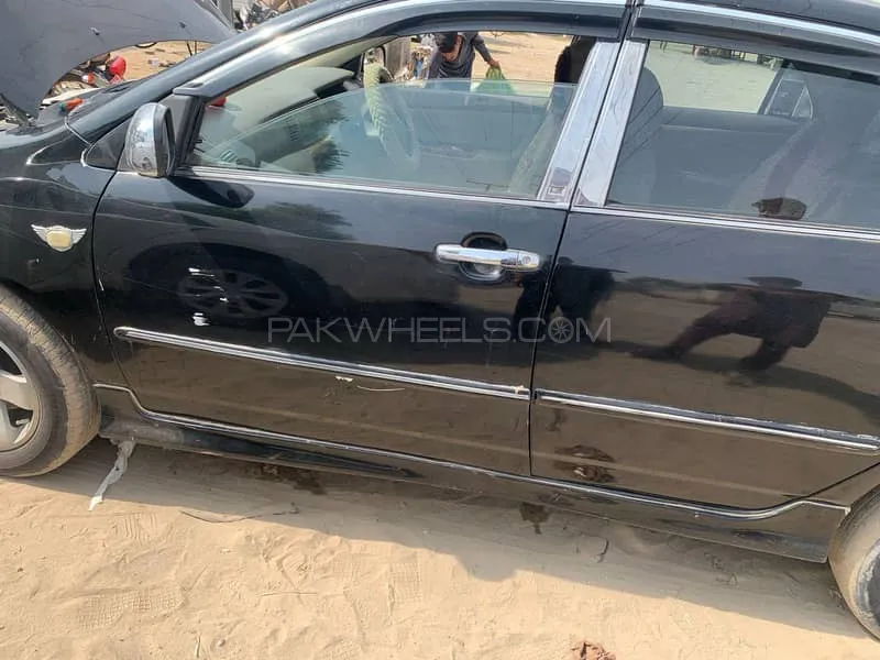 Toyota Corolla 2005 for Sale in Layyah Image-1