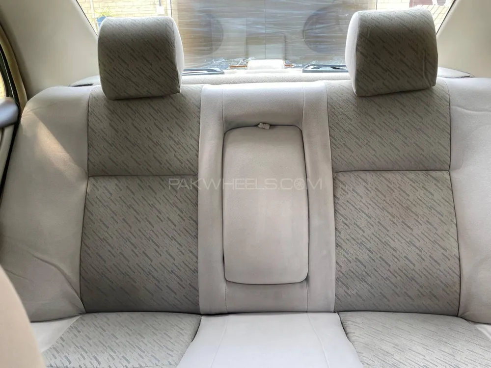Toyota Corolla 2007 for Sale in Lahore Image-1