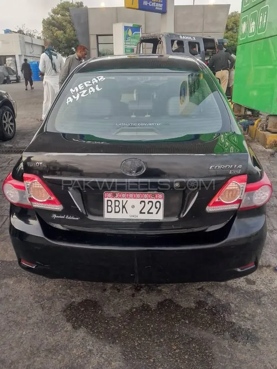 Toyota Corolla 2014 for Sale in Karachi Image-1
