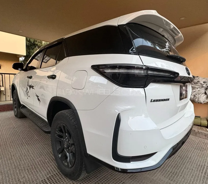 Toyota Fortuner 2022 for Sale in Karachi Image-1