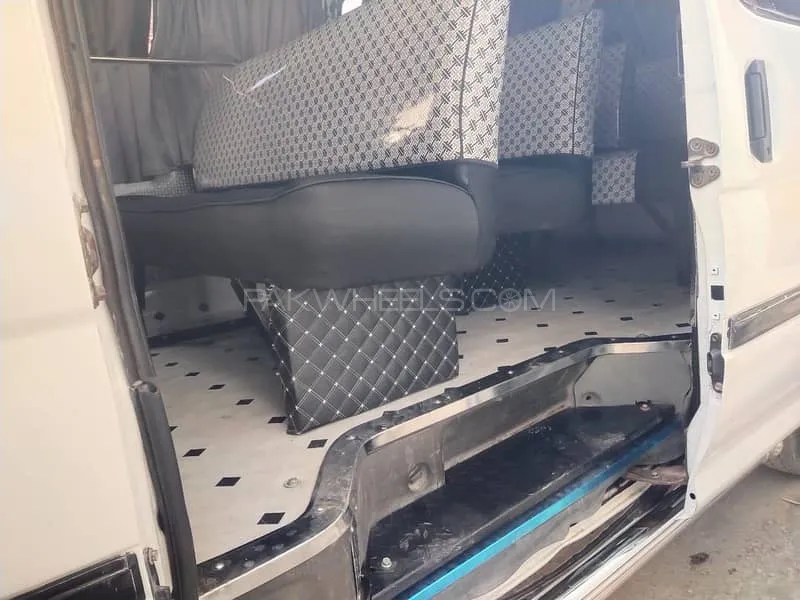 Toyota Hiace 1991 for Sale in Islamabad Image-1