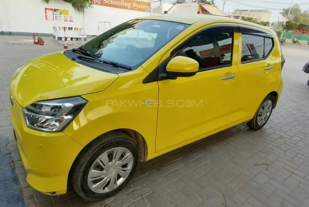 Toyota Pixis Epoch 2020 for Sale in Karachi Image-1