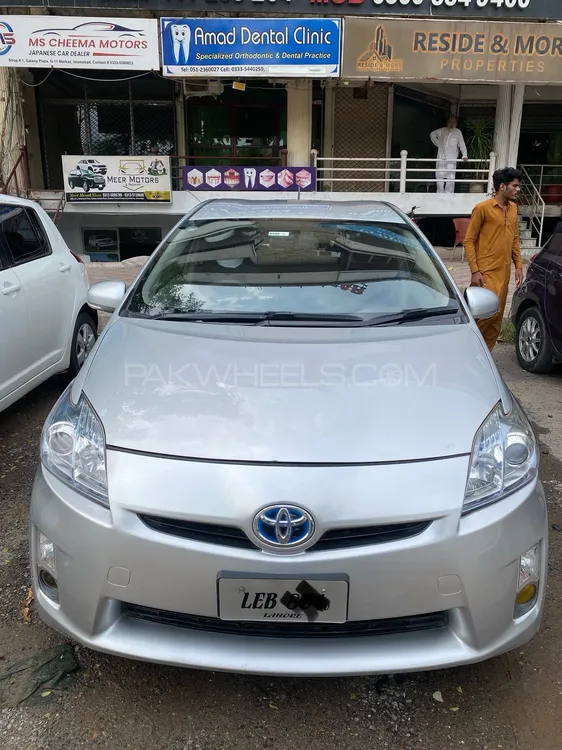 Toyota Prius 2010 for Sale in Islamabad Image-1