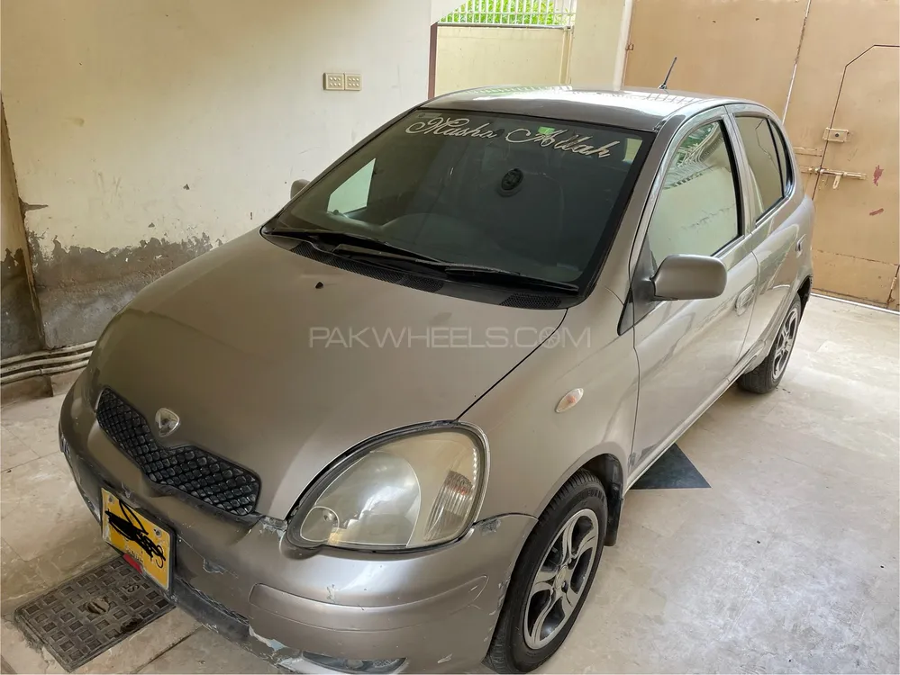 Toyota Vitz 2003 for Sale in Karachi Image-1