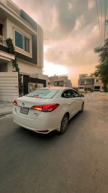 Toyota Yaris Sedan 2021 for Sale in Sahiwal Image-1