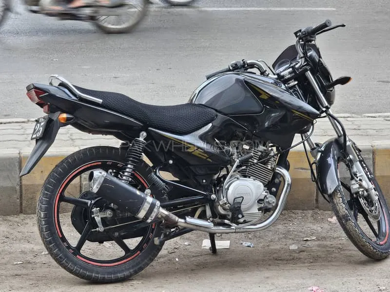 Yamaha YBR 125 2015 for Sale Image-1