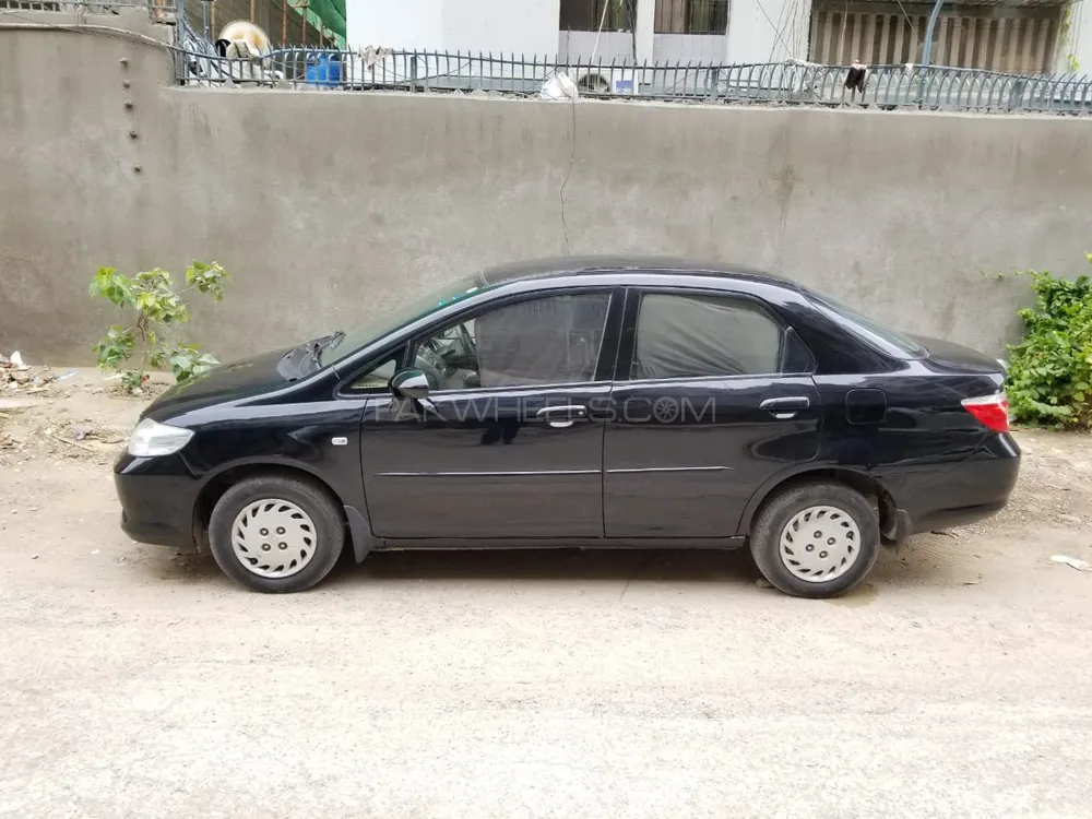 Honda City 2006 for Sale in Karachi Image-1