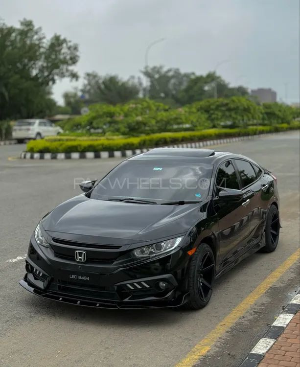 Honda Civic 2017 for Sale in Lahore Image-1