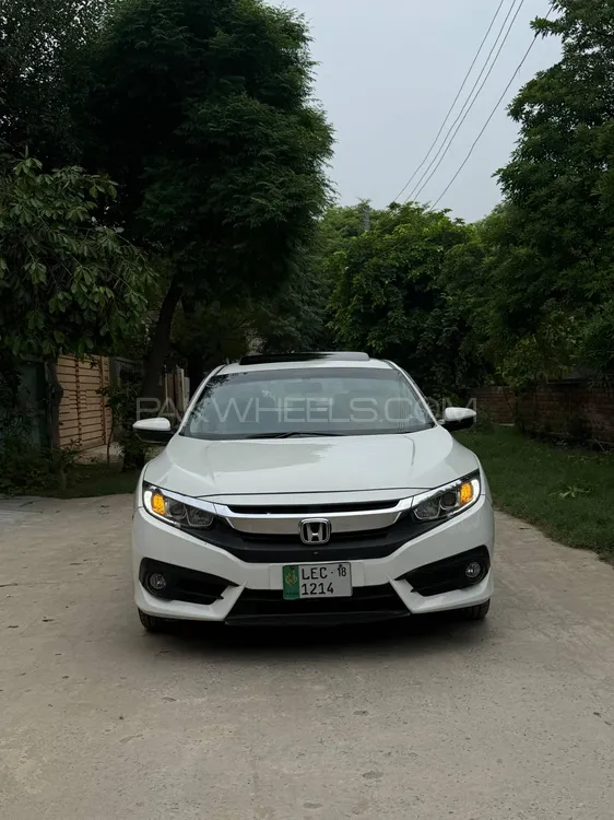 Honda Civic 2018 for Sale in Lahore Image-1
