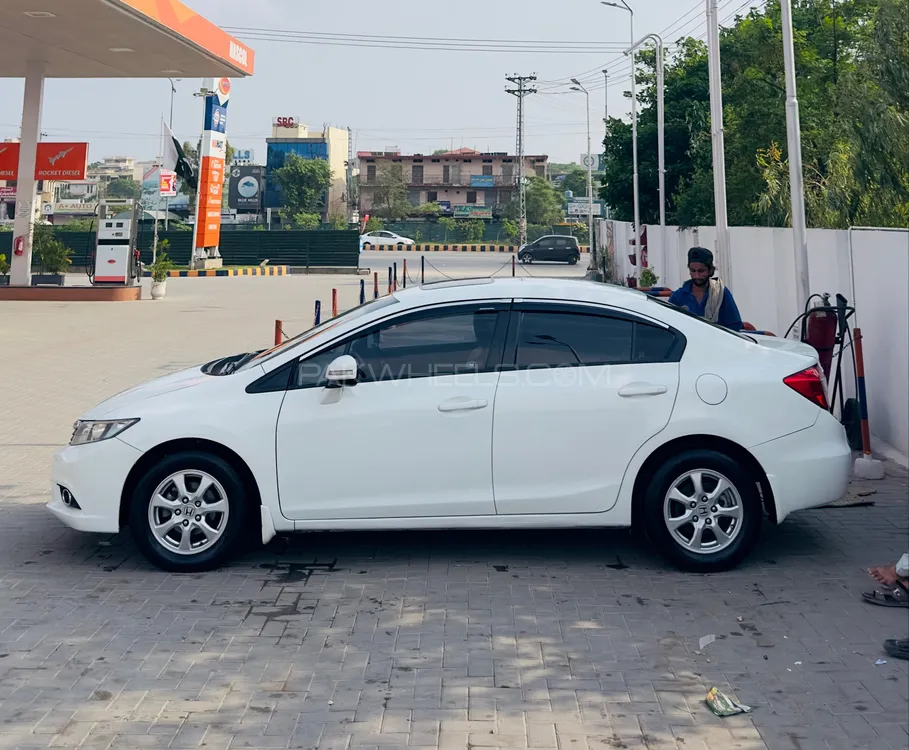 Honda Civic 2013 for Sale in Islamabad Image-1