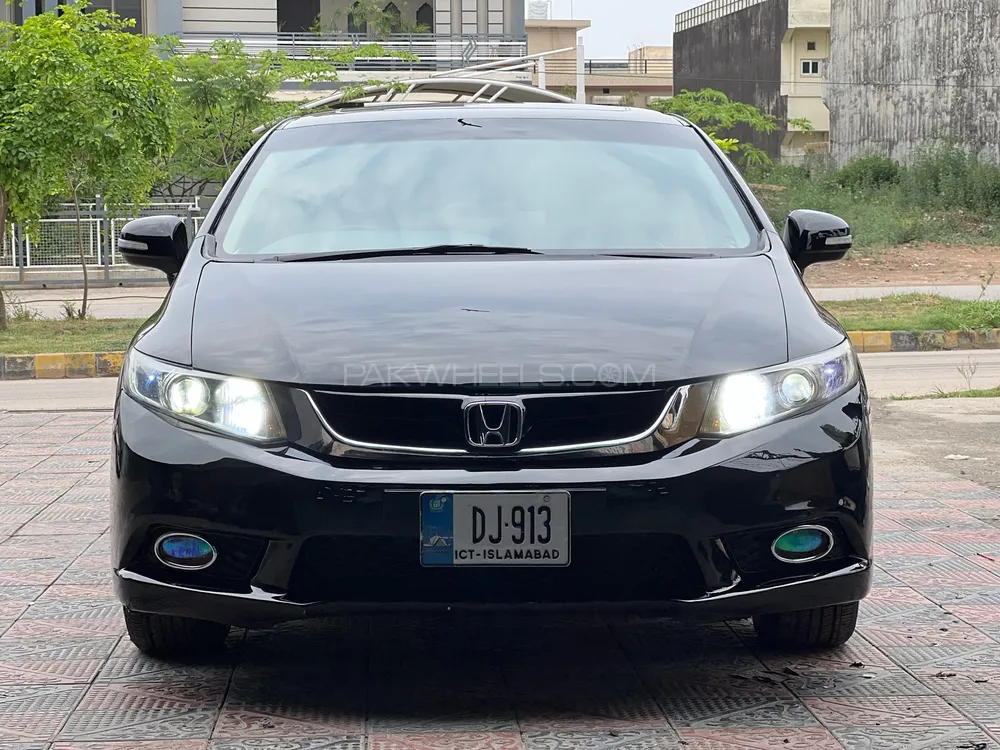Honda Civic 2015 for Sale in Islamabad Image-1