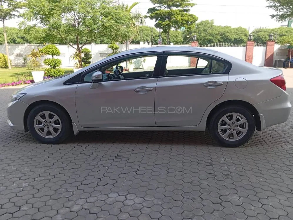 Honda Civic 2014 for Sale in Lahore Image-1