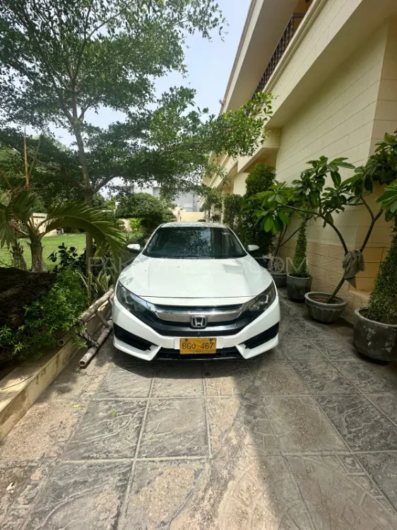 Honda Civic 2016 for Sale in Karachi Image-1
