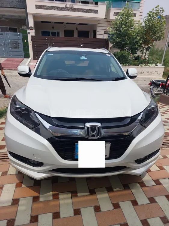 Honda Vezel 2014 for Sale in Islamabad Image-1