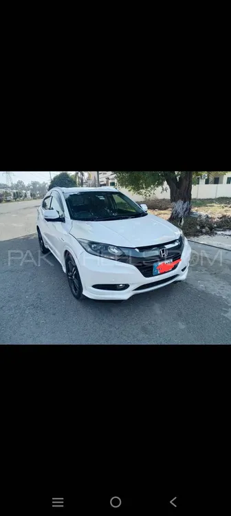 Honda Vezel 2014 for Sale in Lahore Image-1