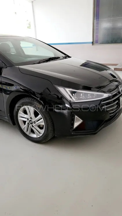 Hyundai Elantra 2021 for Sale in Lahore Image-1