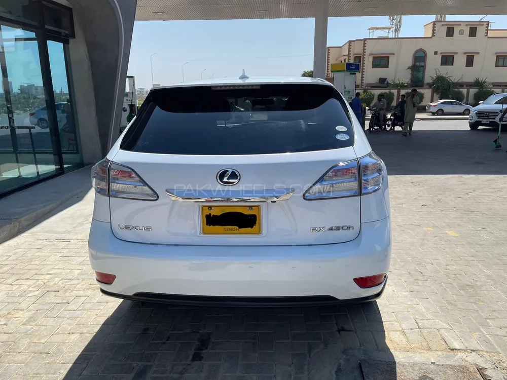 لیکزس آر ایکس سیریز 2011 for Sale in کراچی لیکزس آر ایکس سیریز 2011 for Sale in کراچی Image-5