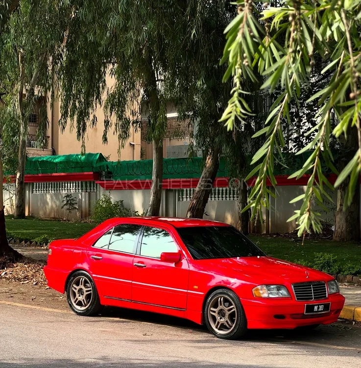 Mercedes Benz C Class 1997 for Sale in Islamabad Image-1