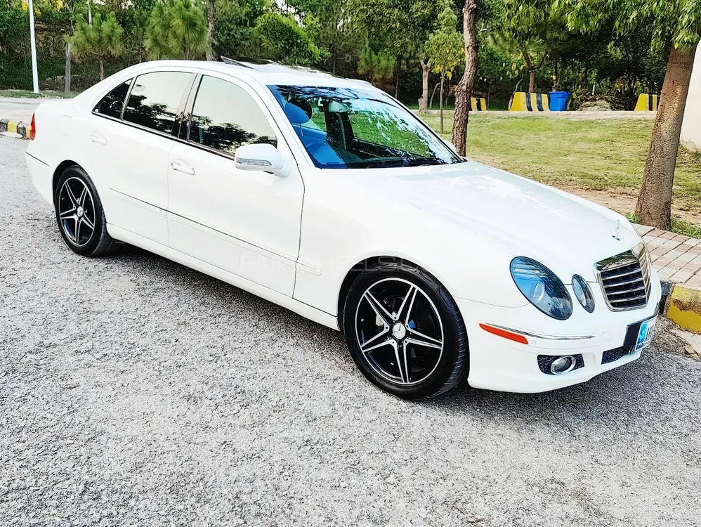 Mercedes Benz E Class 2003 for Sale in Islamabad Image-1