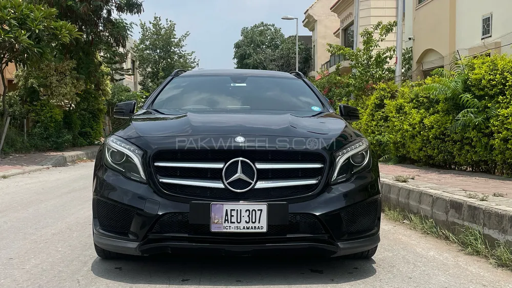 Mercedes Benz GLA Class 2017 for Sale in Rawalpindi Image-1