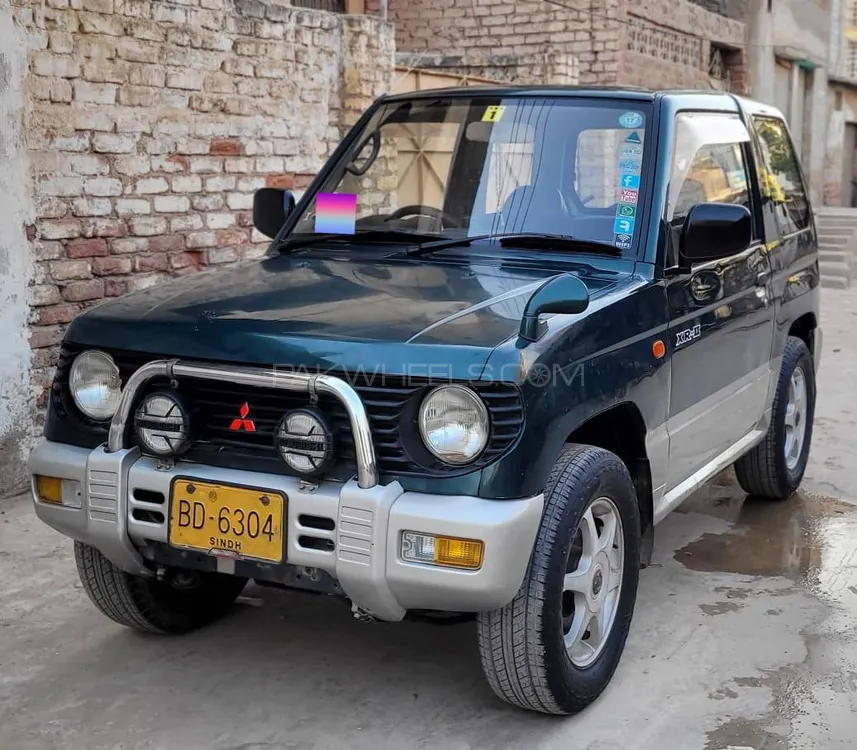 مٹسوبیشی پجیرو منی 1995 for Sale in کراچی Image-1