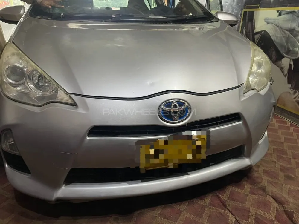 Toyota Aqua 2012 for Sale in Karachi Image-1
