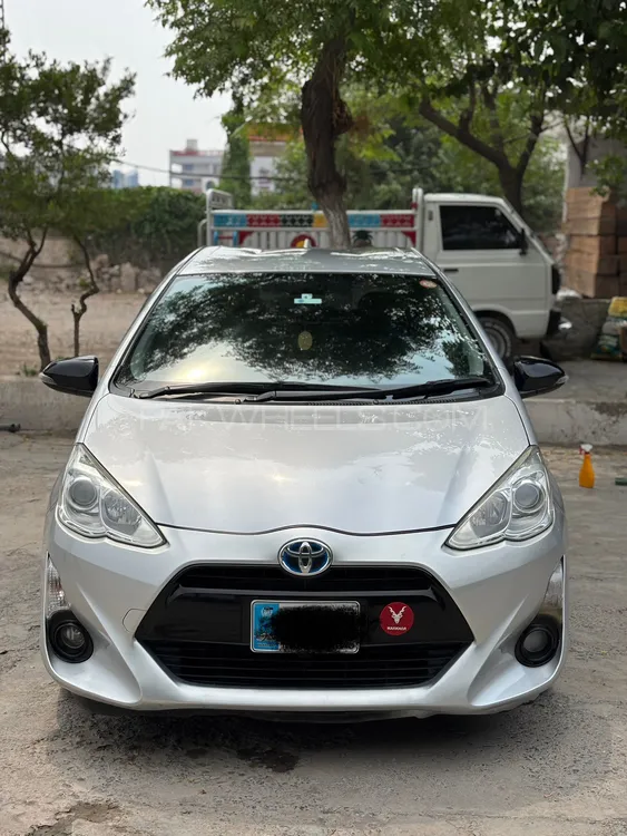 Toyota Aqua 2015 for Sale in Peshawar Image-1