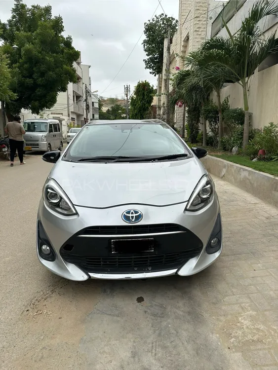 Toyota Aqua 2017 for Sale in Karachi Image-1