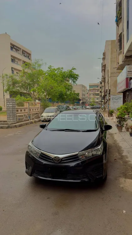 Toyota Corolla 2016 for Sale in Karachi Image-1