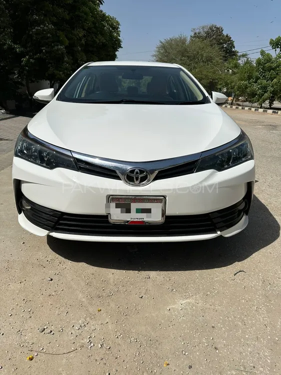 Toyota Corolla 2019 for Sale in Karachi Image-1
