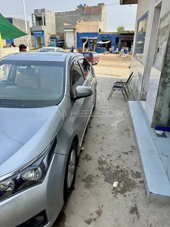 Toyota Corolla 2015 for Sale in Gujranwala Image-1