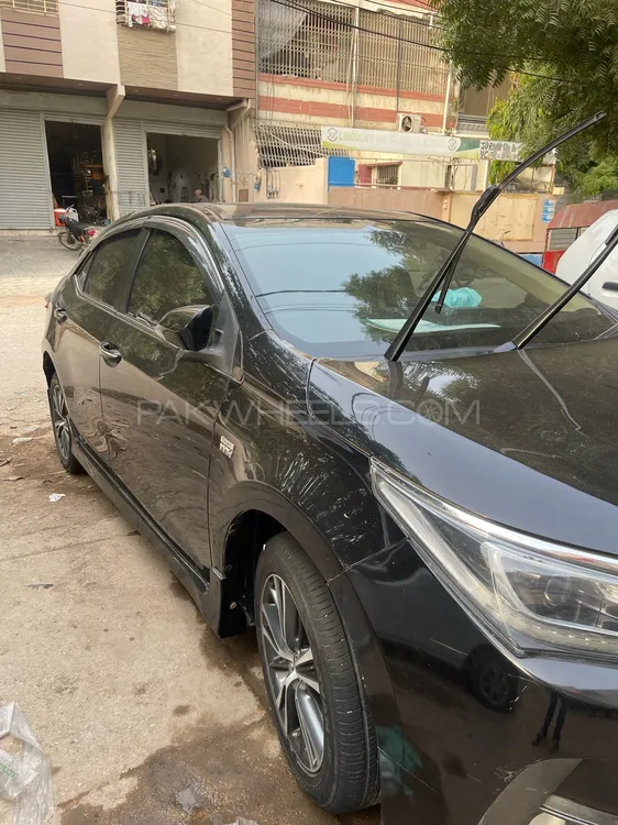 Toyota Corolla 2019 for Sale in Karachi Image-1