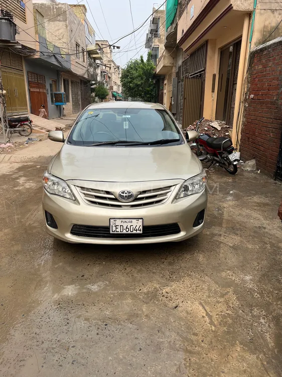 Toyota Corolla 2011 for Sale in Lahore Image-1