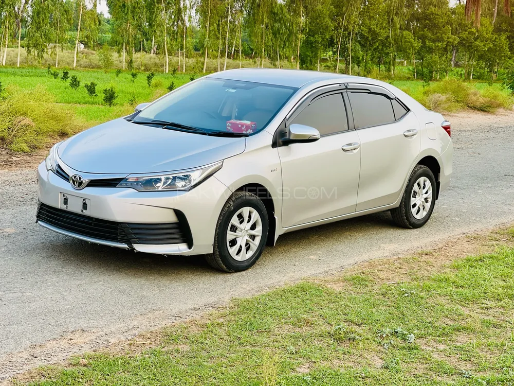 Toyota Corolla 2020 for Sale in Sargodha Image-1
