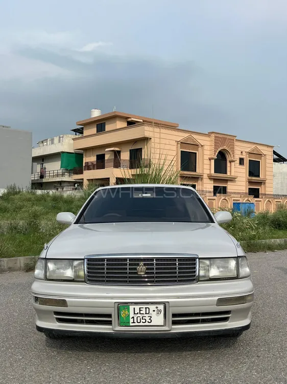 Toyota Crown 1992 for Sale in Islamabad Image-1