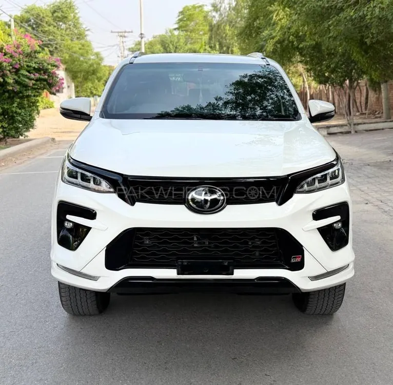 Toyota Fortuner 2023 for Sale in Multan Image-1