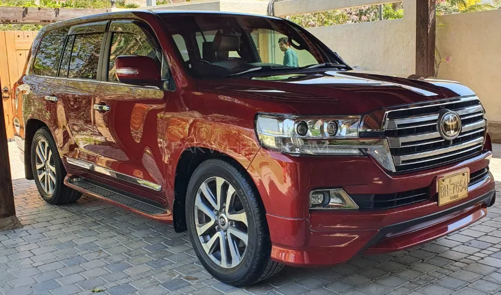 Toyota Land Cruiser 2016 for Sale in Karachi Image-1