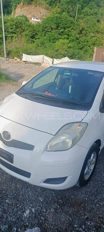 Toyota Vitz 2009 for Sale in Abbottabad Image-1