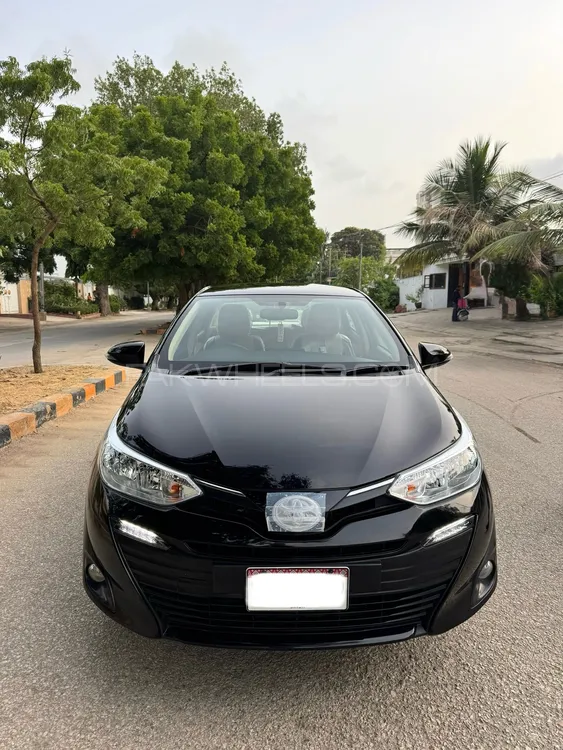 Toyota Yaris Sedan 2022 for Sale in Karachi Image-1