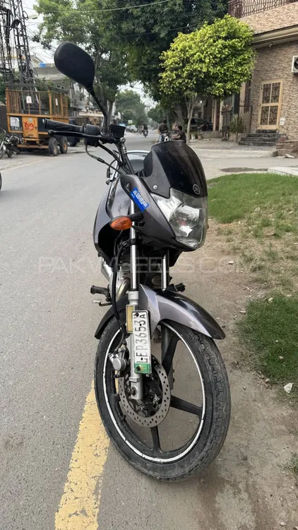 Yamaha YBR 125 2017 for Sale Image-1