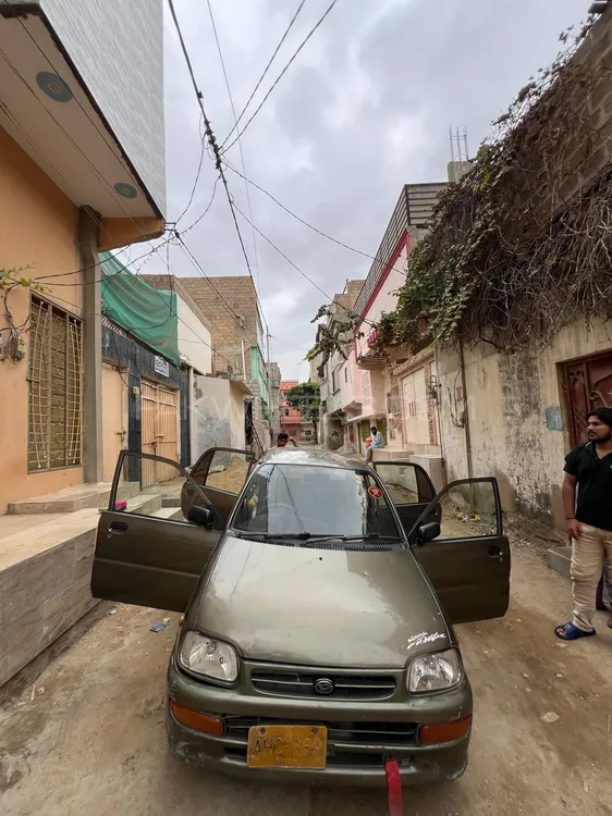 Daihatsu Cuore 2004 for Sale in Karachi Image-1