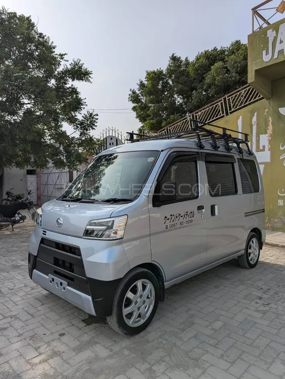 Daihatsu Hijet 2025 for Sale in Karachi Image-1