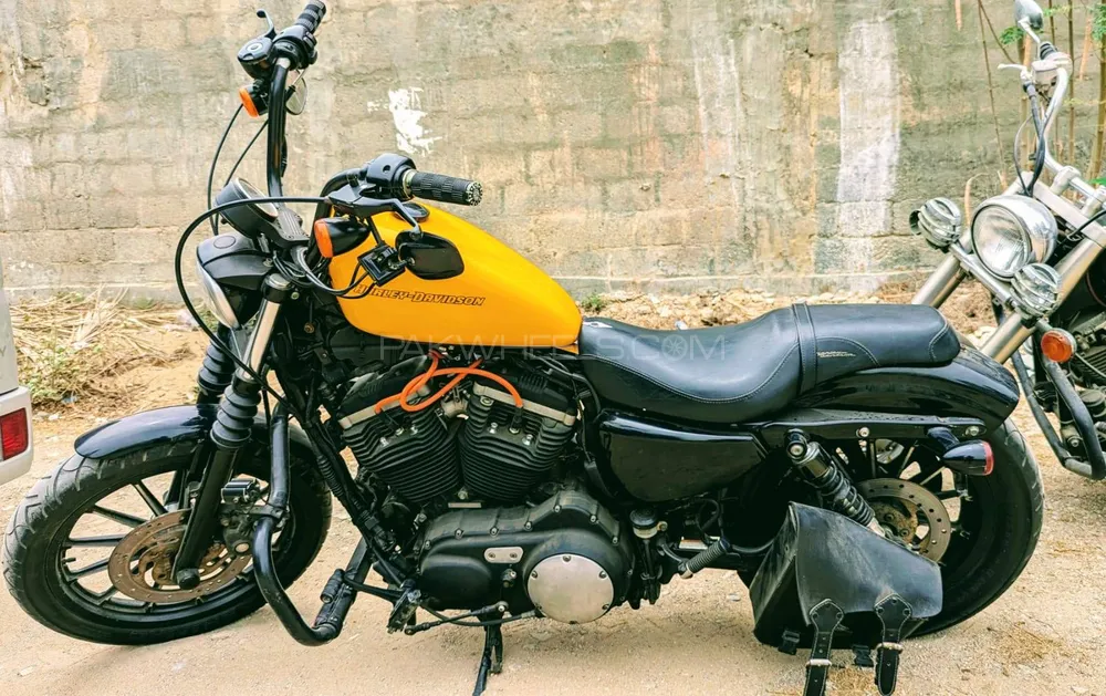 ہارلی ڈيوڈسن 883 Custom 2011 for Sale Image-1