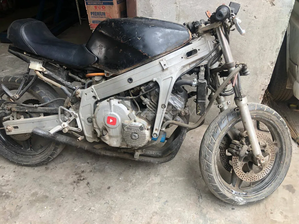 Honda CBR 400 1994 for Sale Image-1