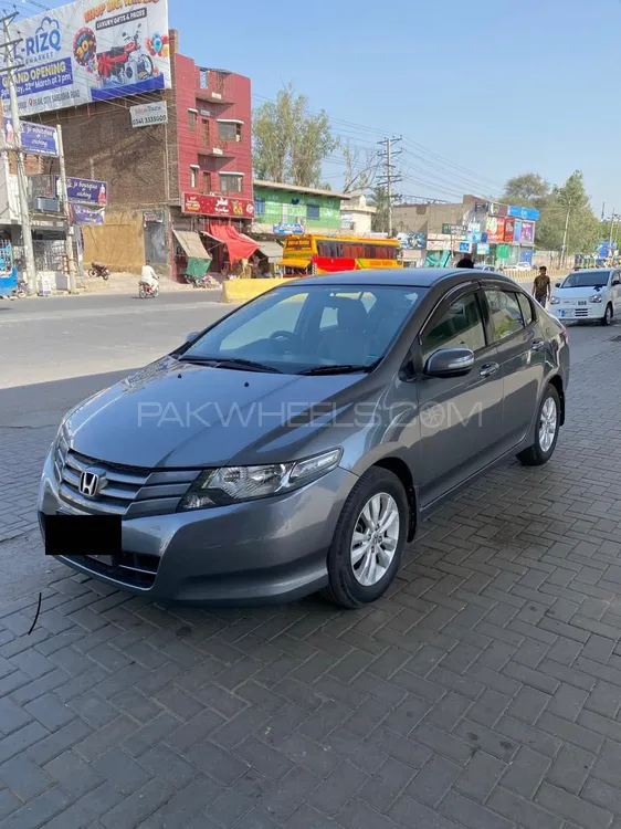 Honda City 2013 for Sale in Faisalabad Image-1