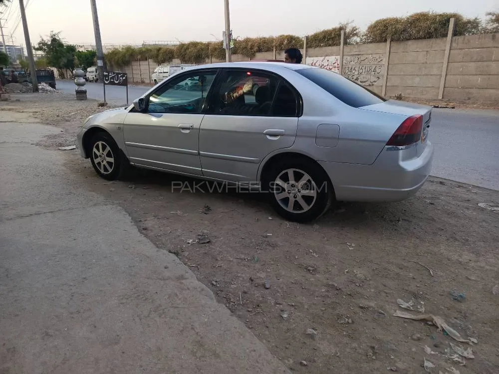 Honda Civic 2004 for Sale in Islamabad Image-1