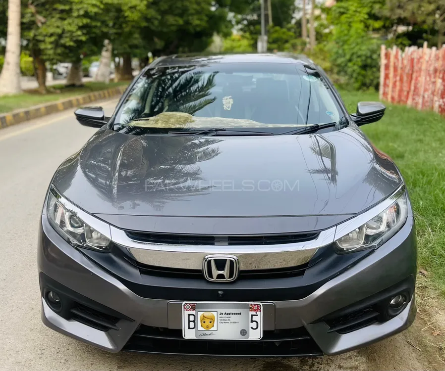 Honda Civic 2018 for Sale in Karachi Image-1