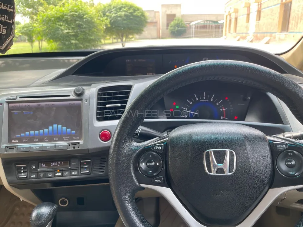 Honda Civic 2014 for Sale in Multan Image-1